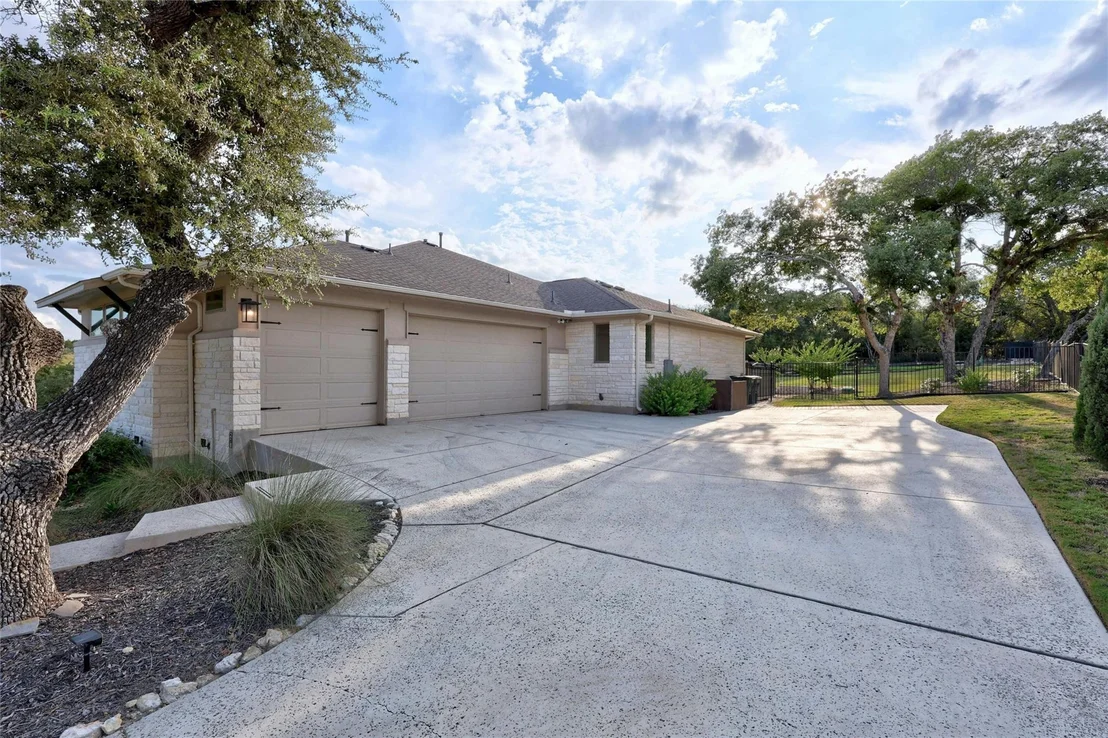 Photo of 218 Questa TRL