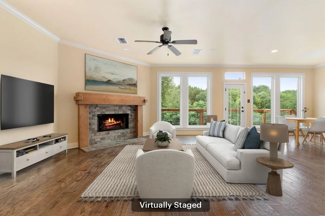 Photo of 2716 Bartons Bluff LN