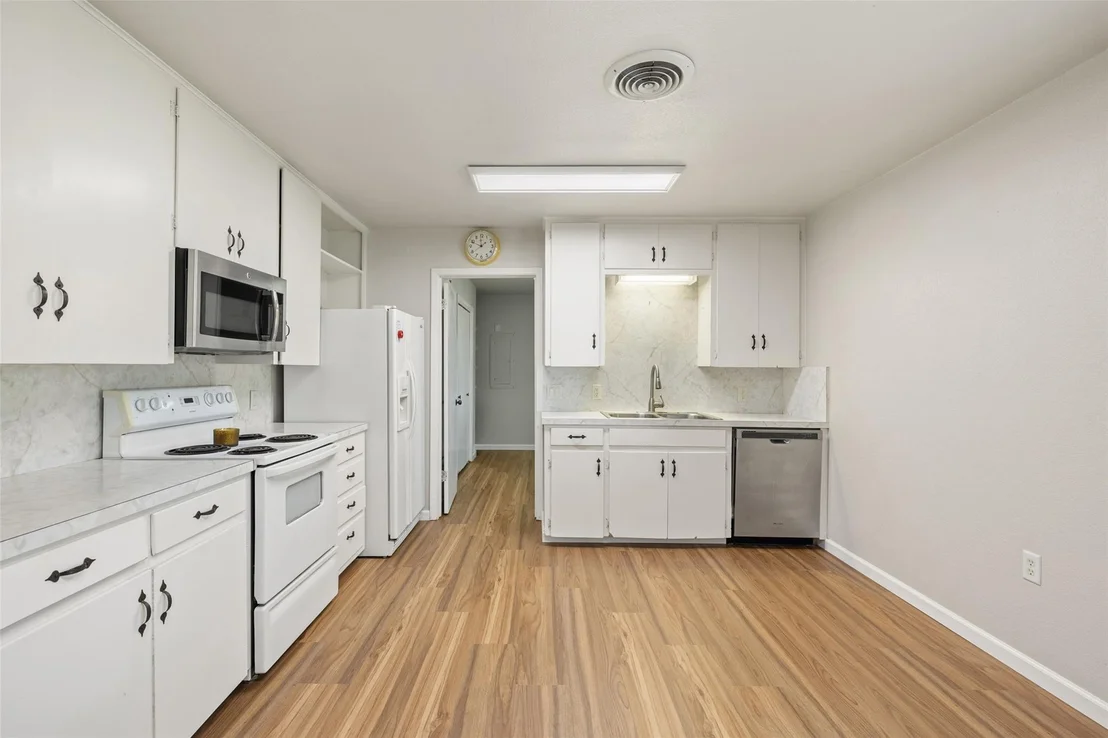 Photo of 6571 County Road 340