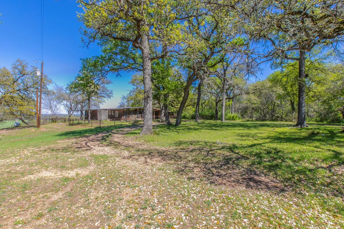 Photo of 1500 County Road 405