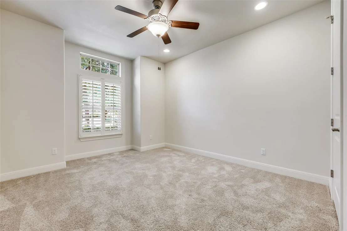 Photo of 3233 Veneto WAY