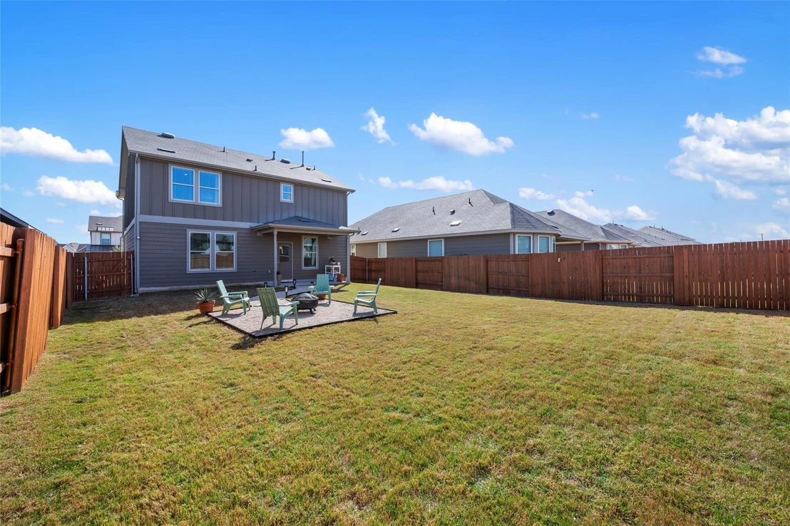 Photo of 128 Sugarberry DR