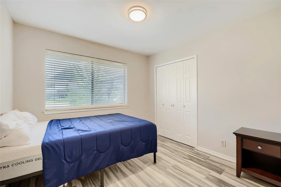 Photo of 1300 Neans DR