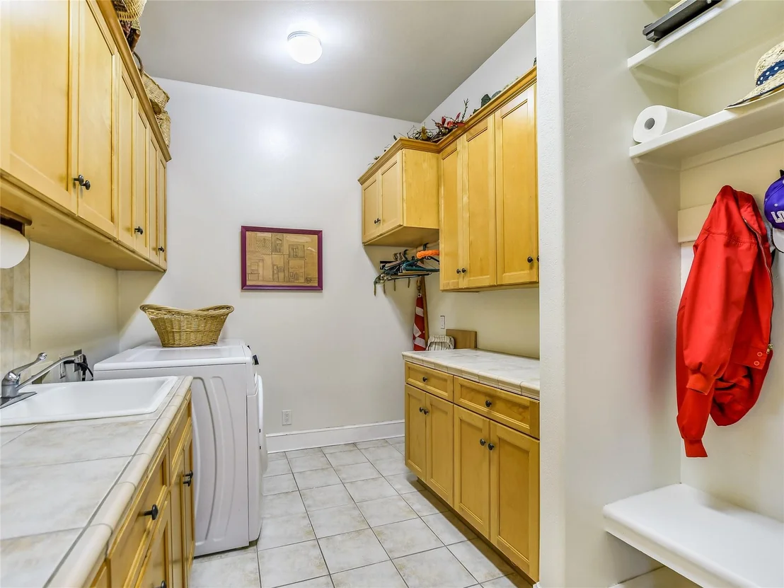 Photo of 25909 Hamilton Pool RD