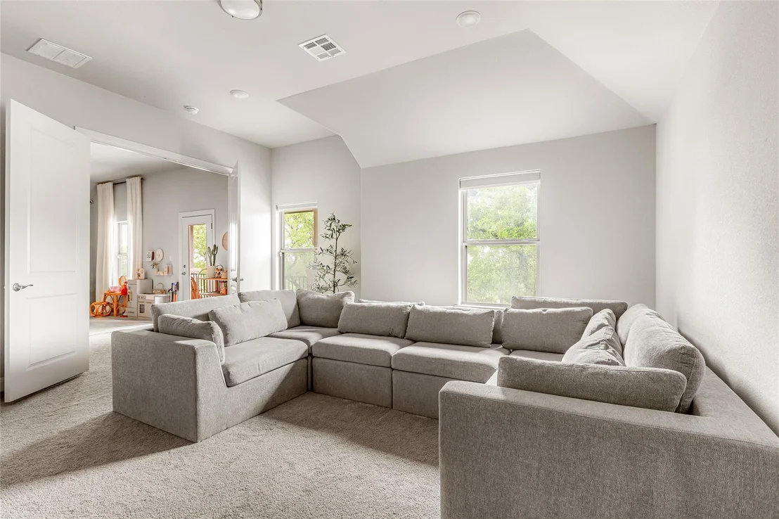 Photo of 438 Premier Park LOOP