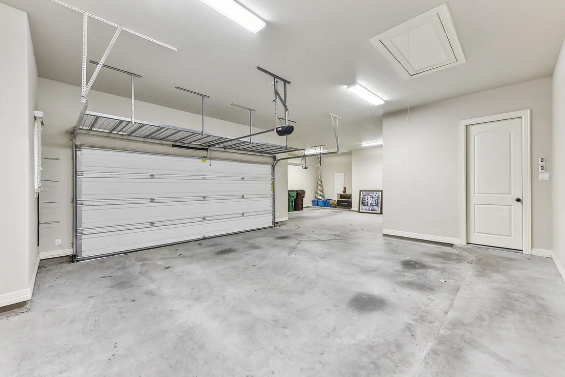 Photo of 2120 Park Place CIR