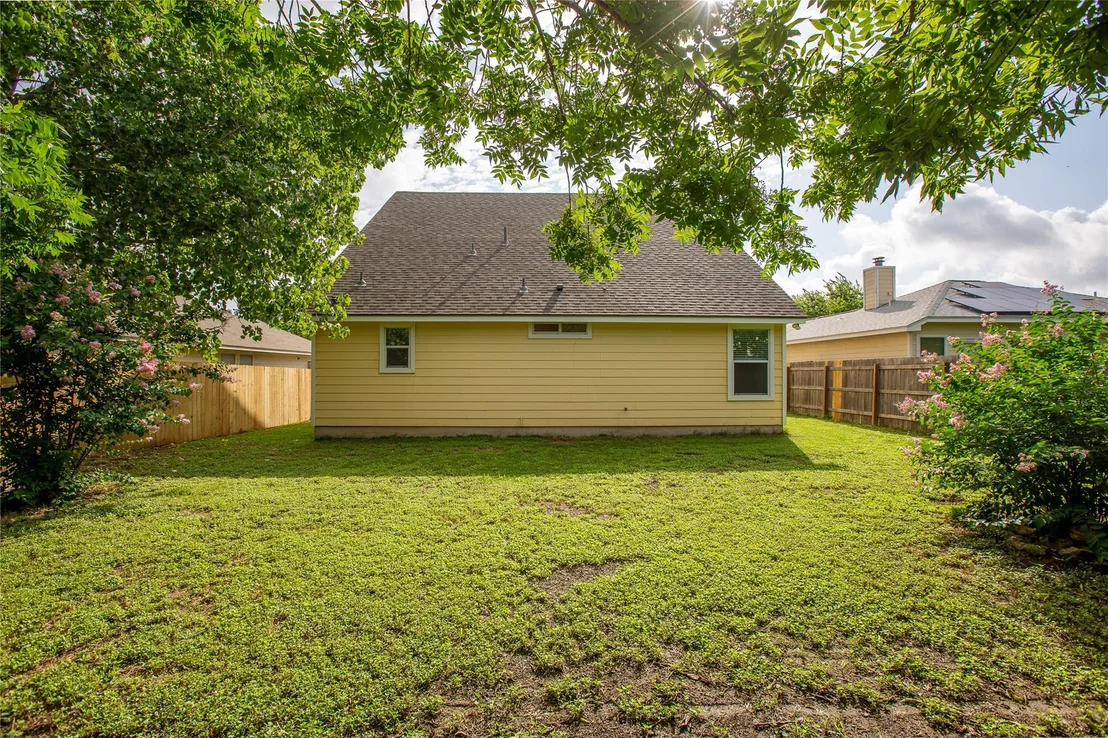 Photo of 2571 Georgian DR