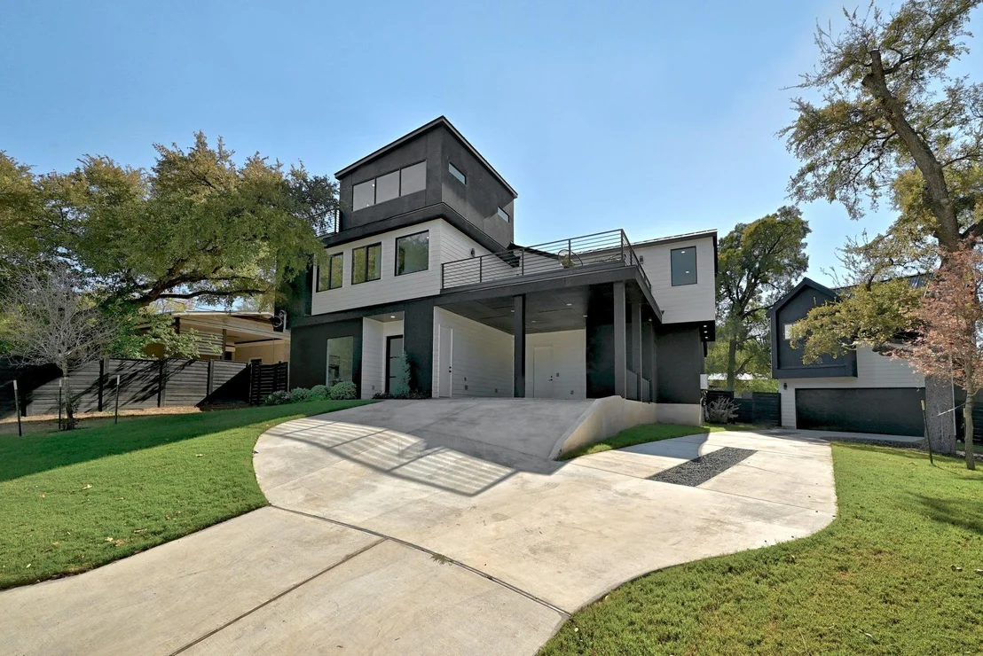Photo of 2303 Westworth CIR