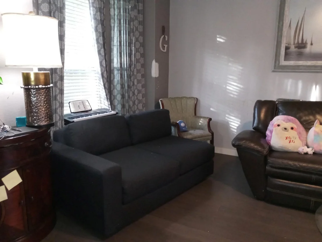 Photo of Unit B at 6249 Negley