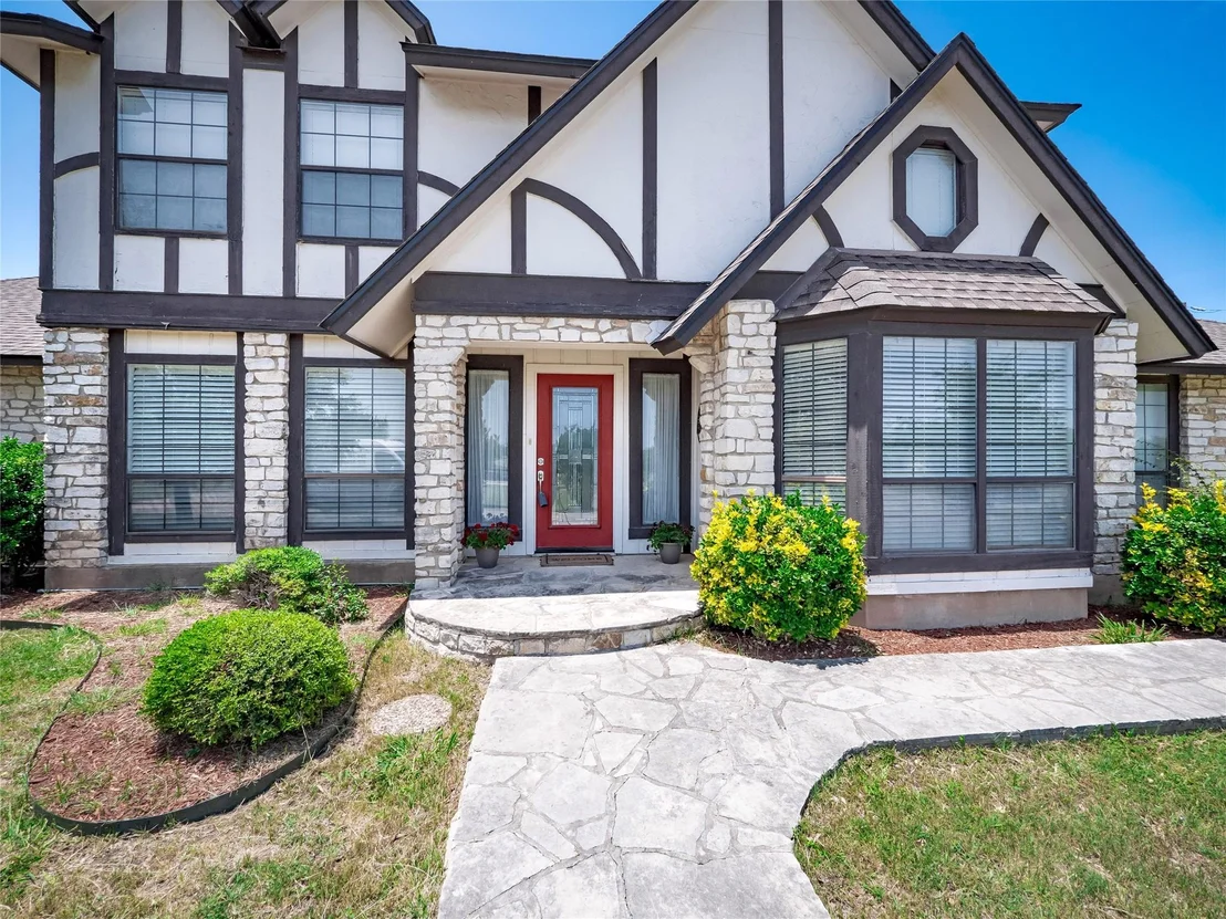 Photo of 1822 Rowe LOOP