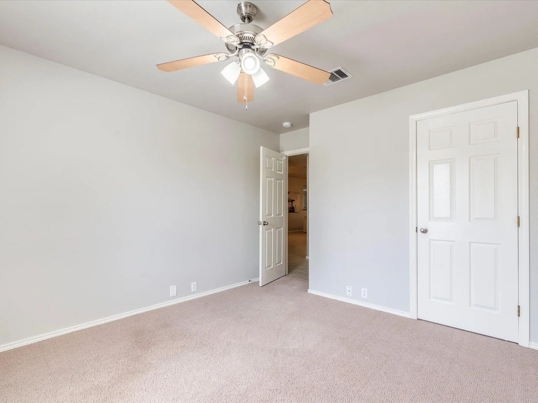 Photo of 1513 Hawk DR
