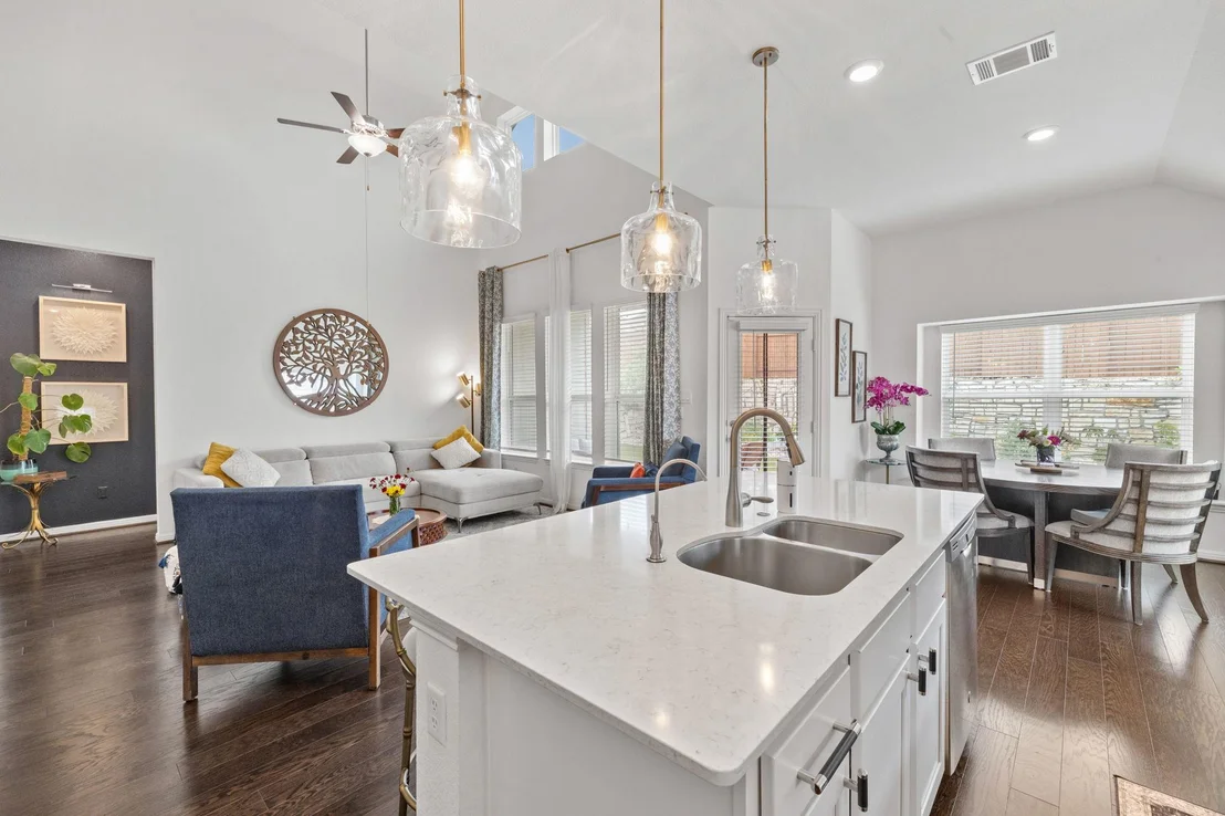 Photo of 211 Prato PL