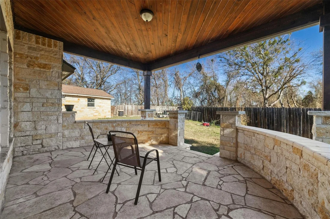 Photo of 100 Hickory Tree DR