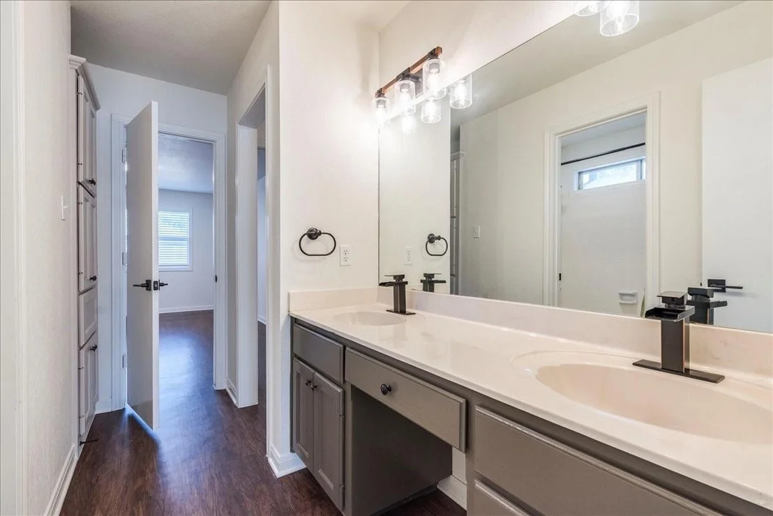 Photo of 2304 Sycamore TRL