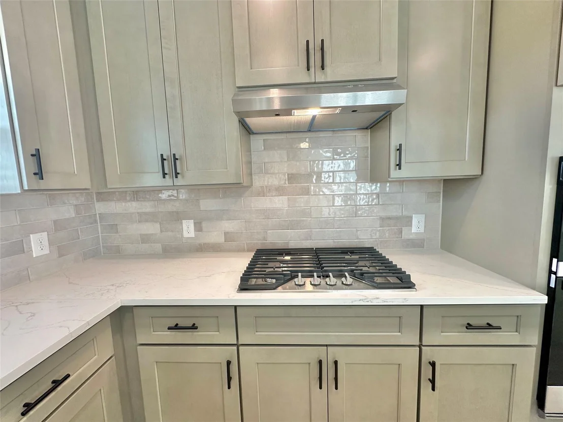 Photo of 404 Young ST