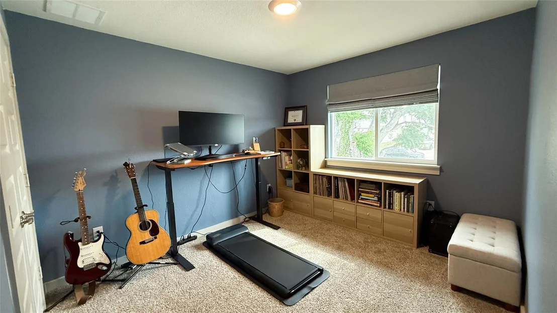 Photo of 10925 Meris LN