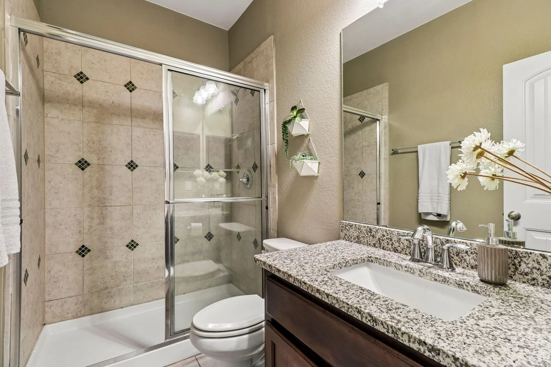 Photo of 3713 Gildas PATH