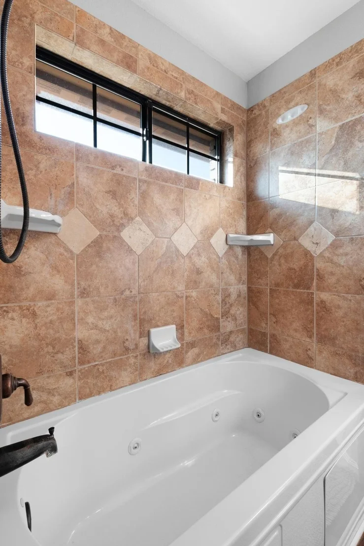 Photo of 1303 Adam Ave