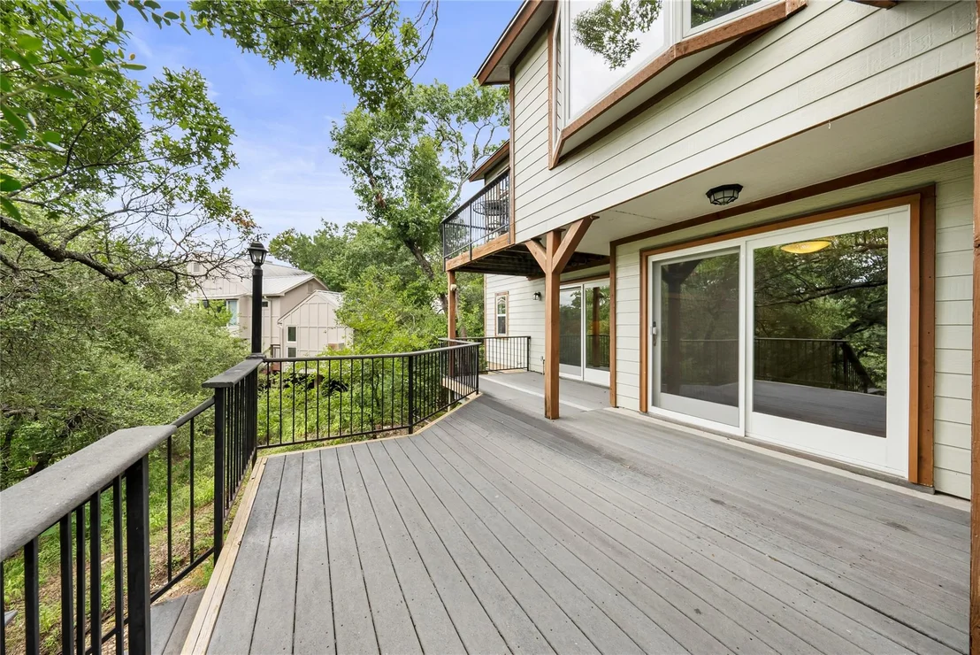 Photo of 2300 Toro Canyon RD