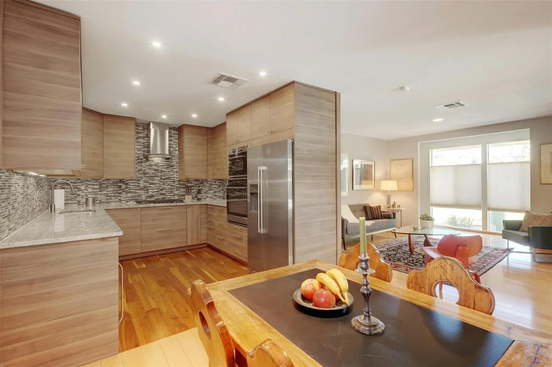 Photo of 1302 Berkshire DR
