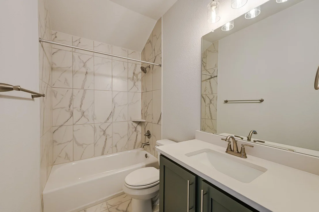 Photo of 17306 Hattie TRCE