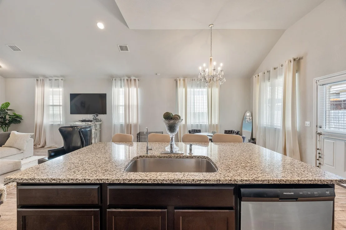 Photo of 133 Empress Tree DR