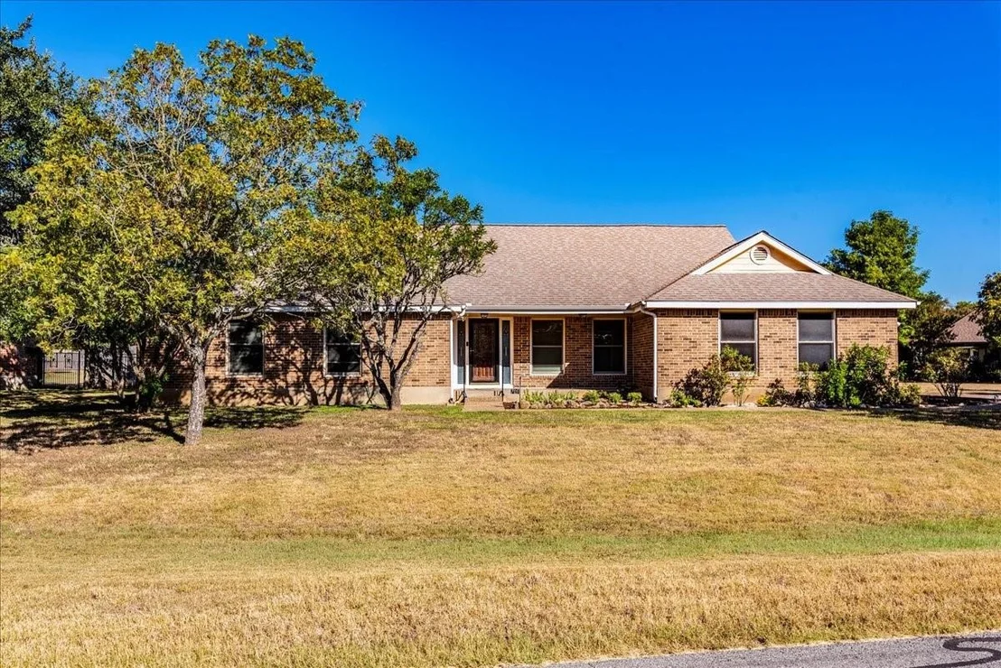 Photo of 705 Pine Siskin DR