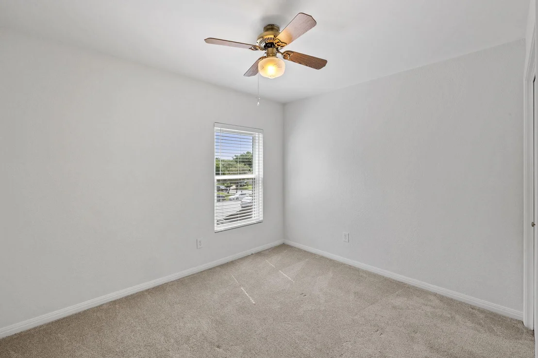 Photo of 11202 Holster CT