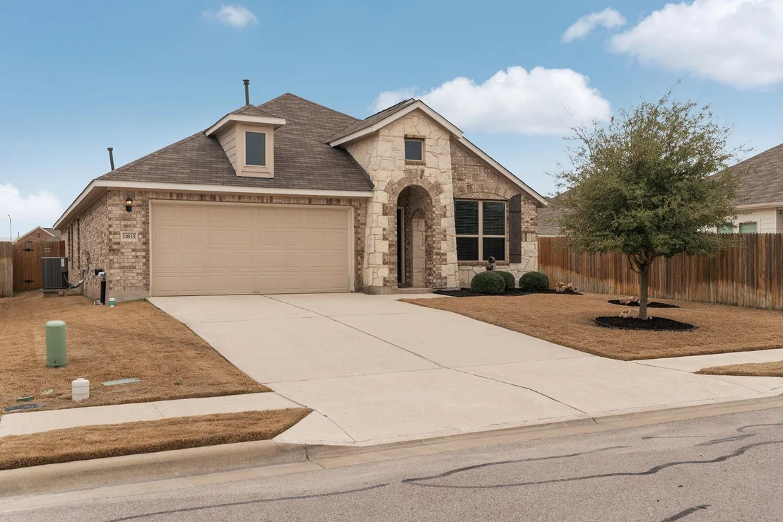 Photo of 11813 Comedero WAY