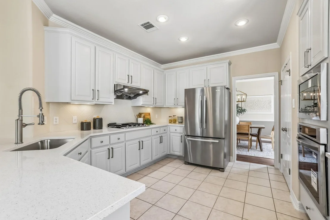 Photo of 15008 Thatcher DR