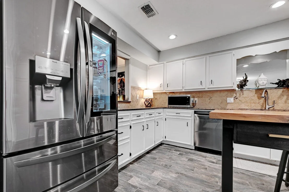 Photo of Unit C at 11133 Pinehurst DR