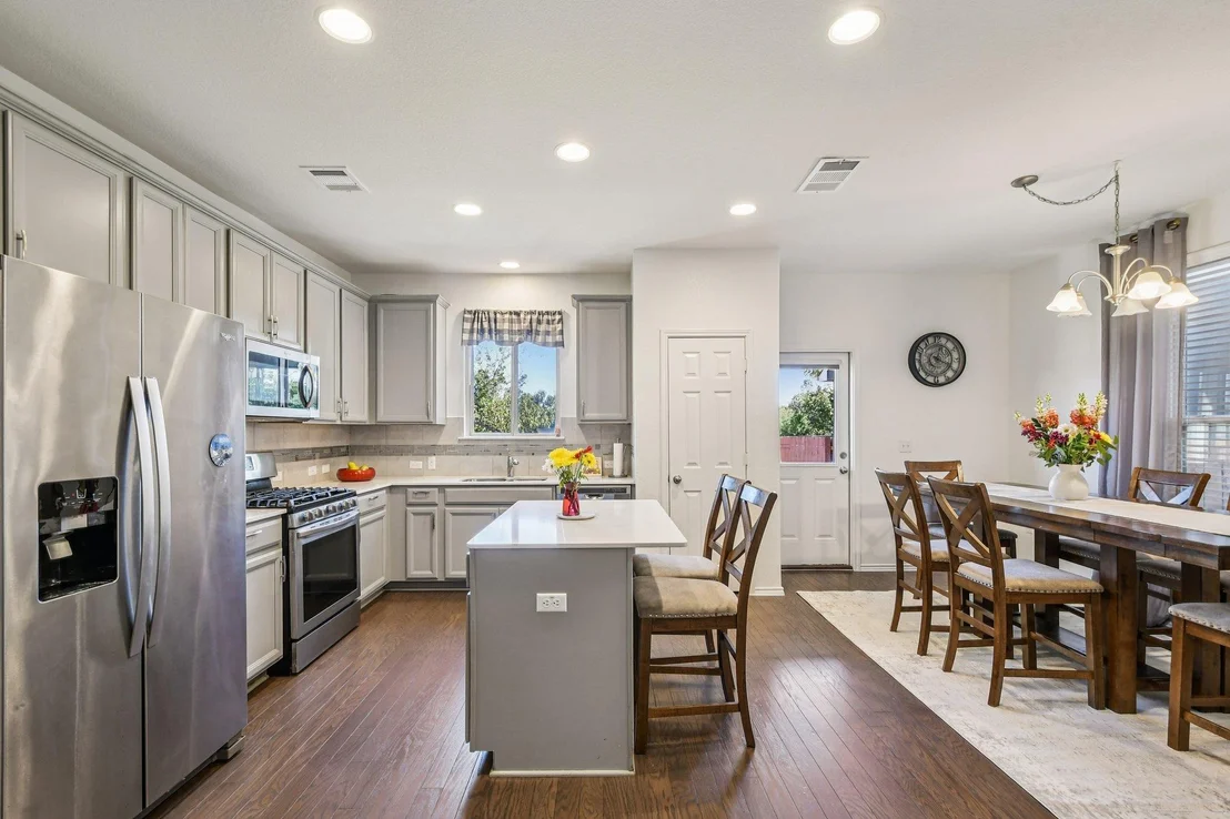 Photo of 221 Bonnet BLVD