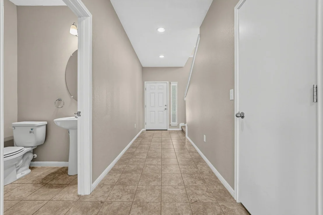 Photo of 266 Twisted Oaks LN
