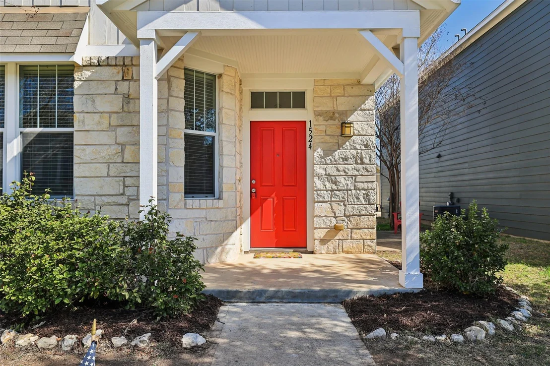 Photo of 1524 Sanders