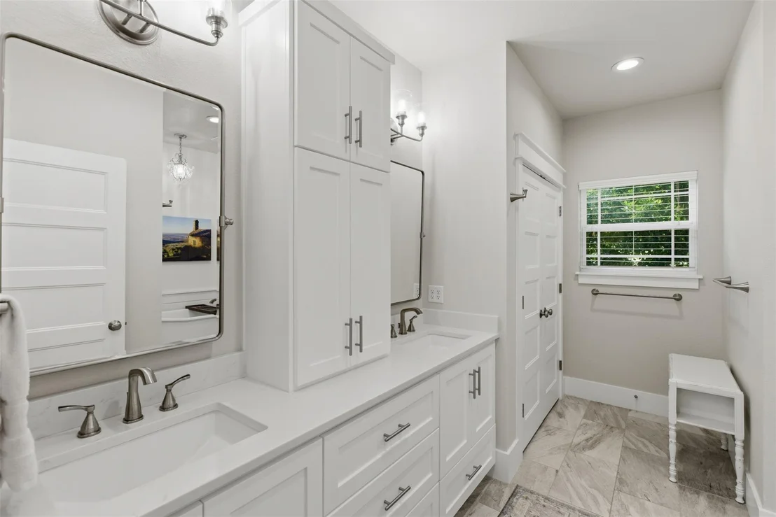 Photo of 1804 Tanner LOOP