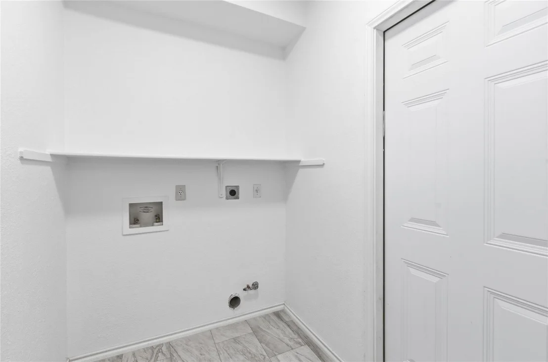 Photo of 4228 Columbine DR