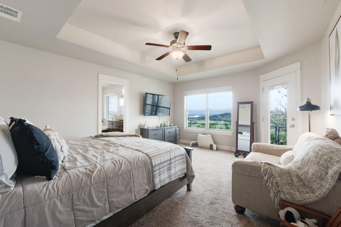 Photo of 522 Skyline DR