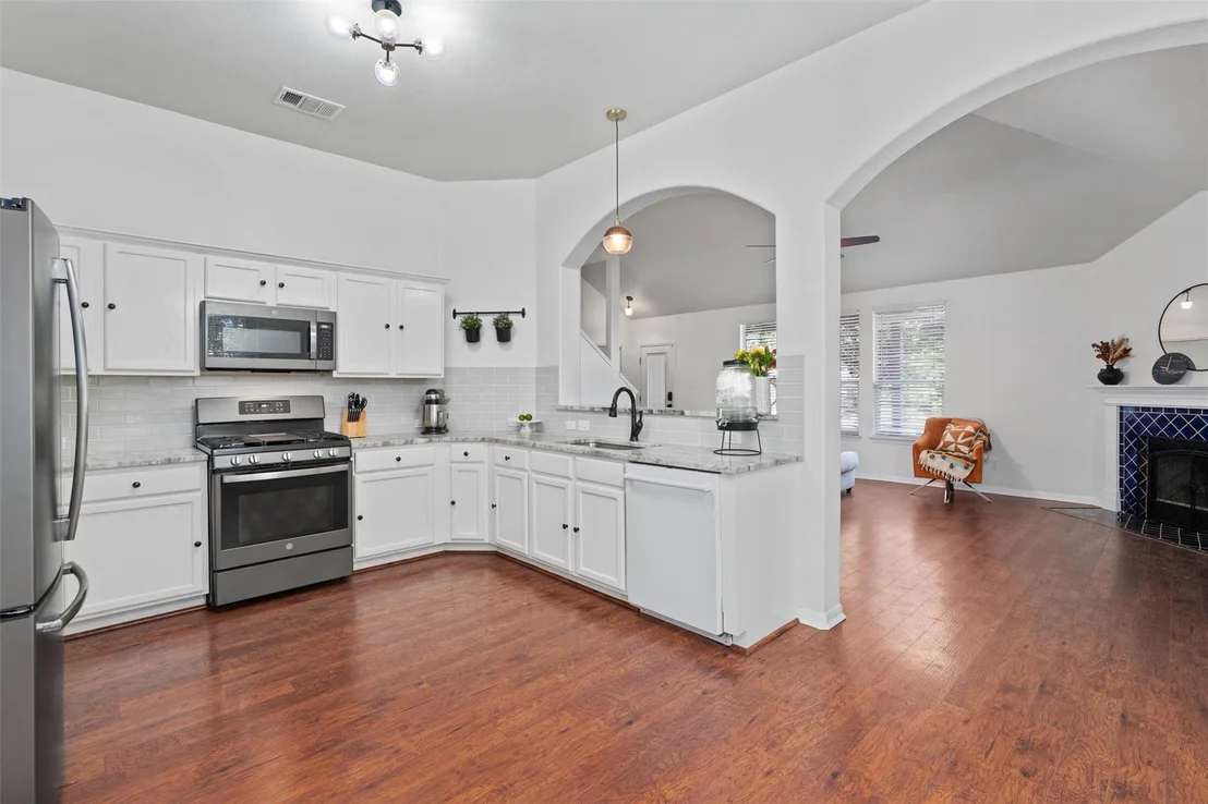 Photo of 902 Lavender CV