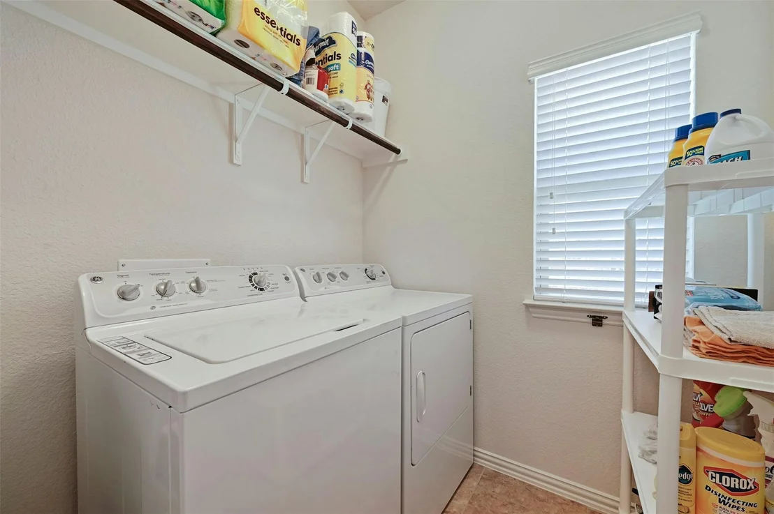 Photo of 265 Shale CIR