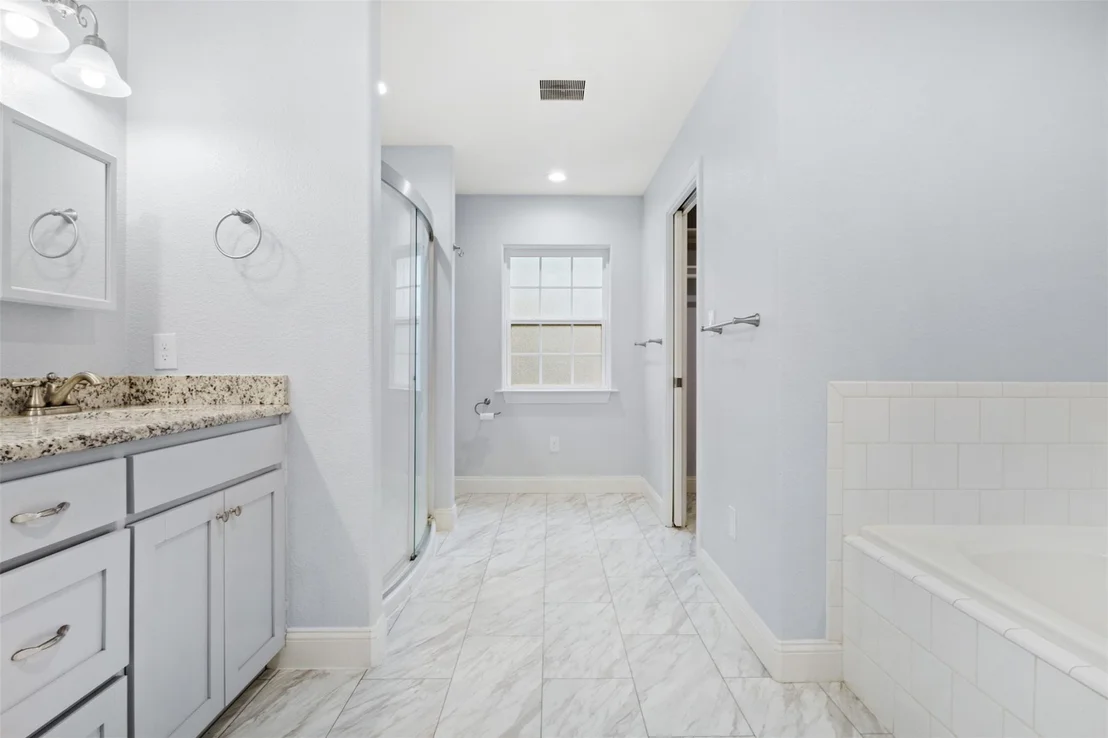 Photo of 275 Woodruff RD