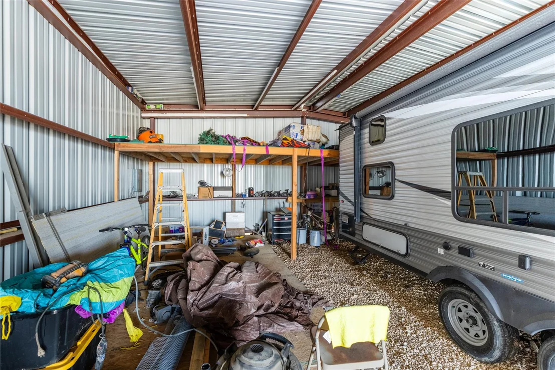 Photo of 824 County Road 451