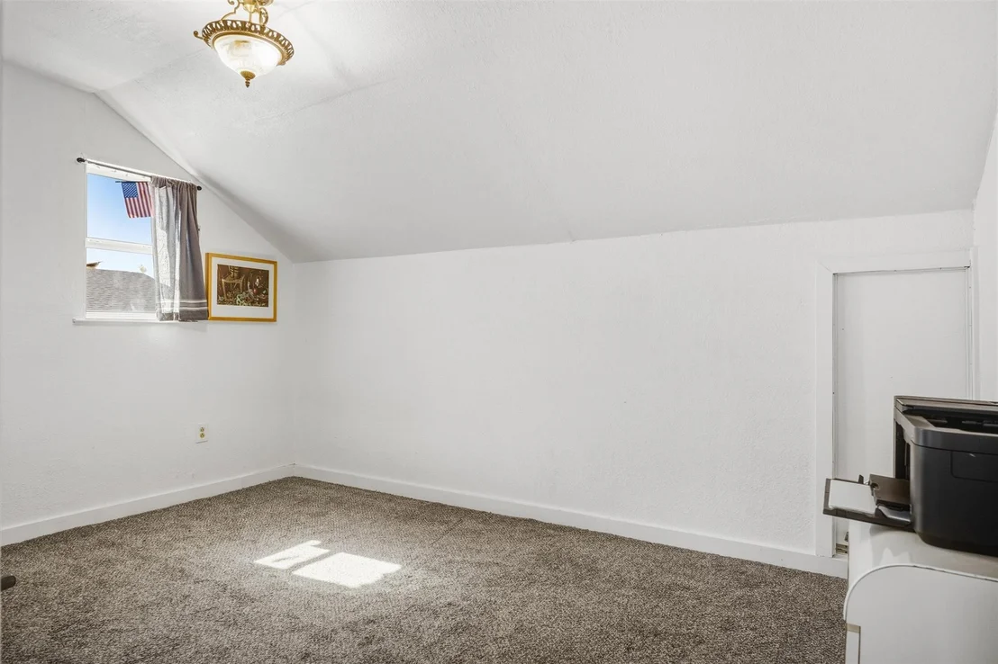 Photo of 2401 Smith Branch BLVD