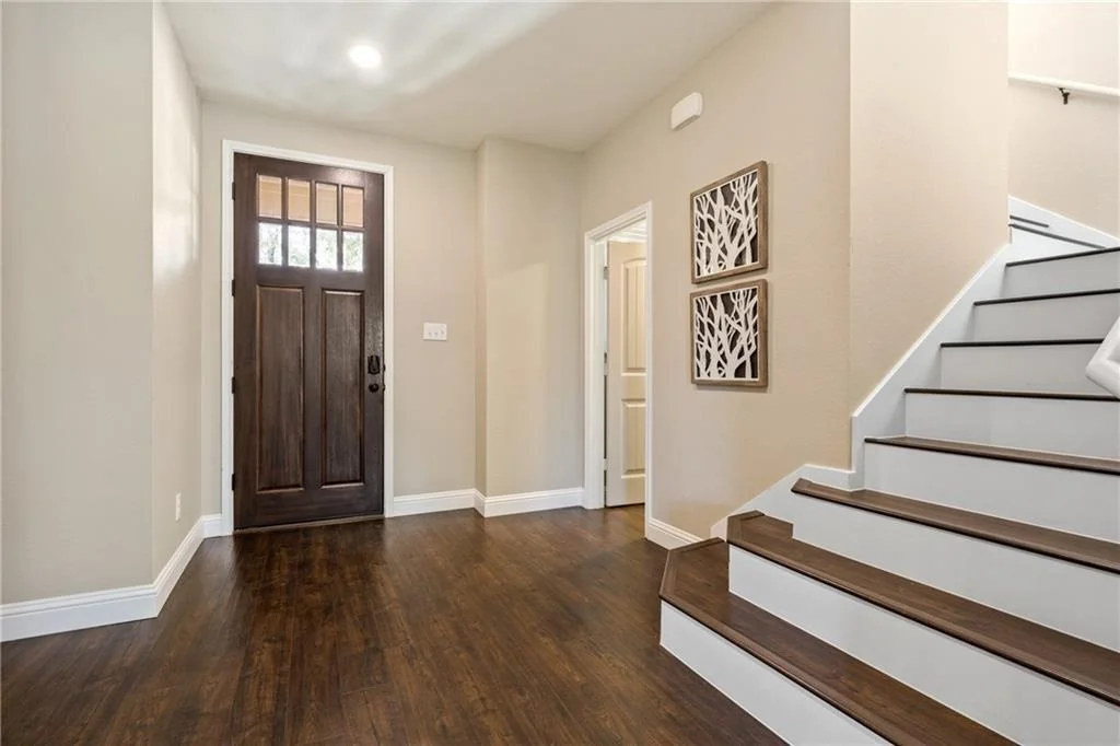 Photo of 1524 Uhland DR