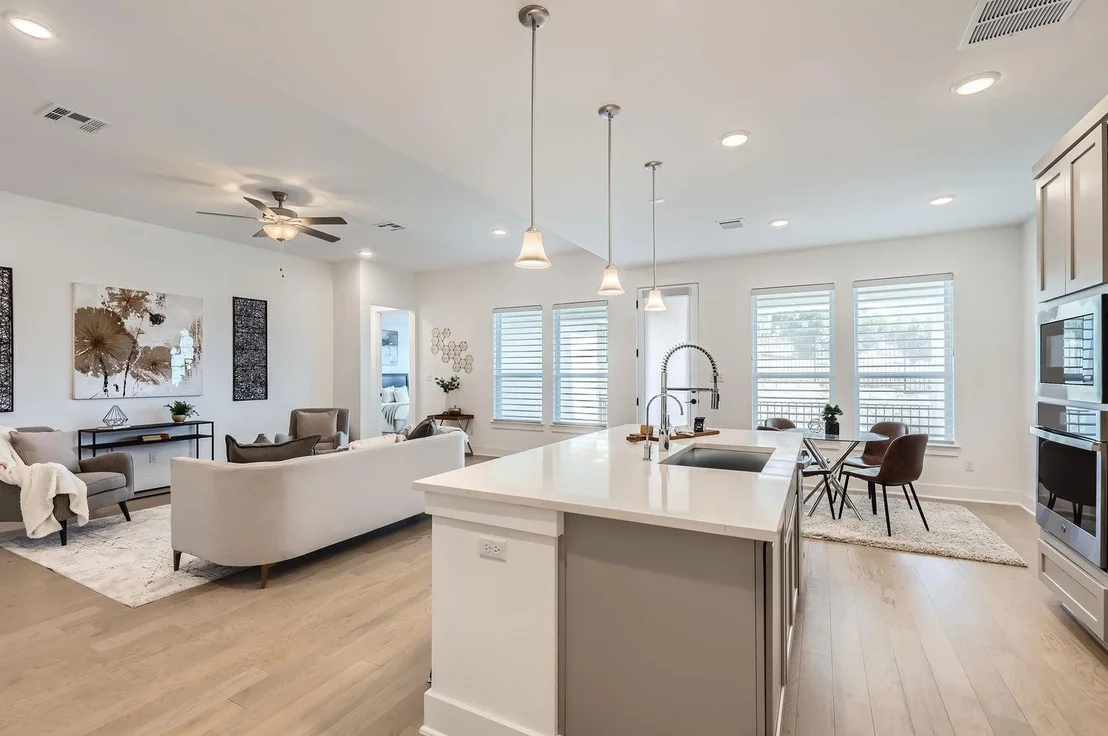 Photo of 4632 Modena Bay BND