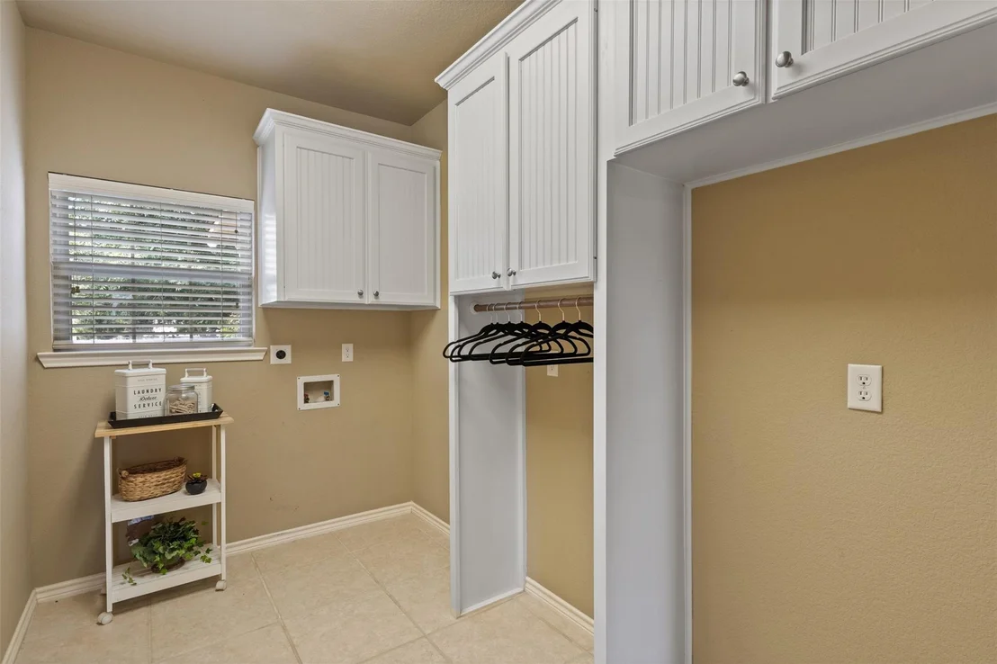 Photo of 1206 Ambrose DR