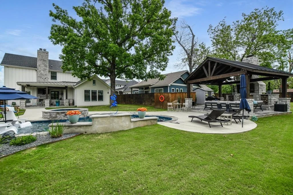 Photo of 105 Retreat PL