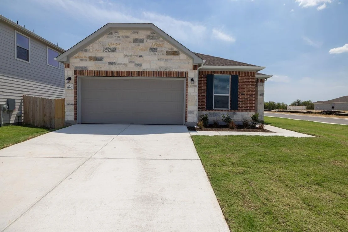 Photo of 1500 Carriageway DR