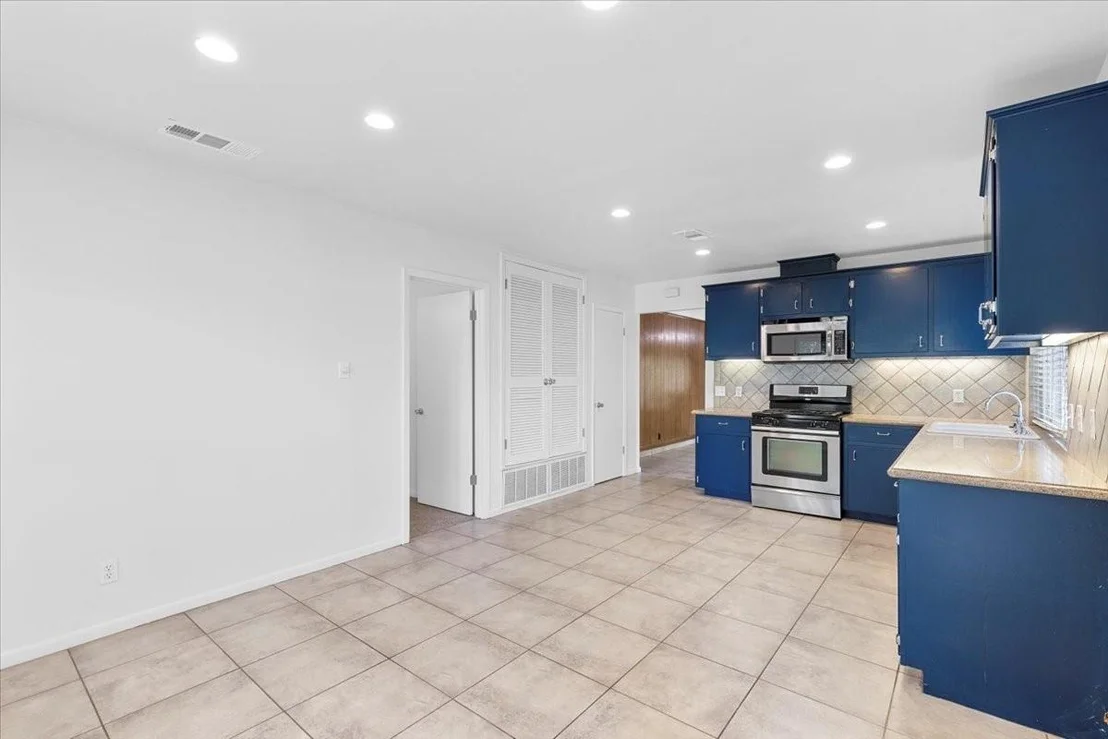 Photo of 2514 Redleaf LN
