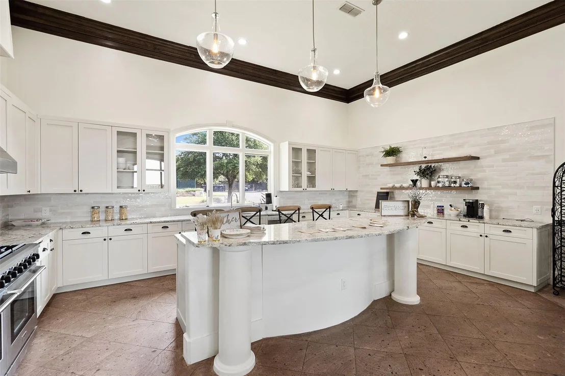 Photo of 201 Costa Bella DR