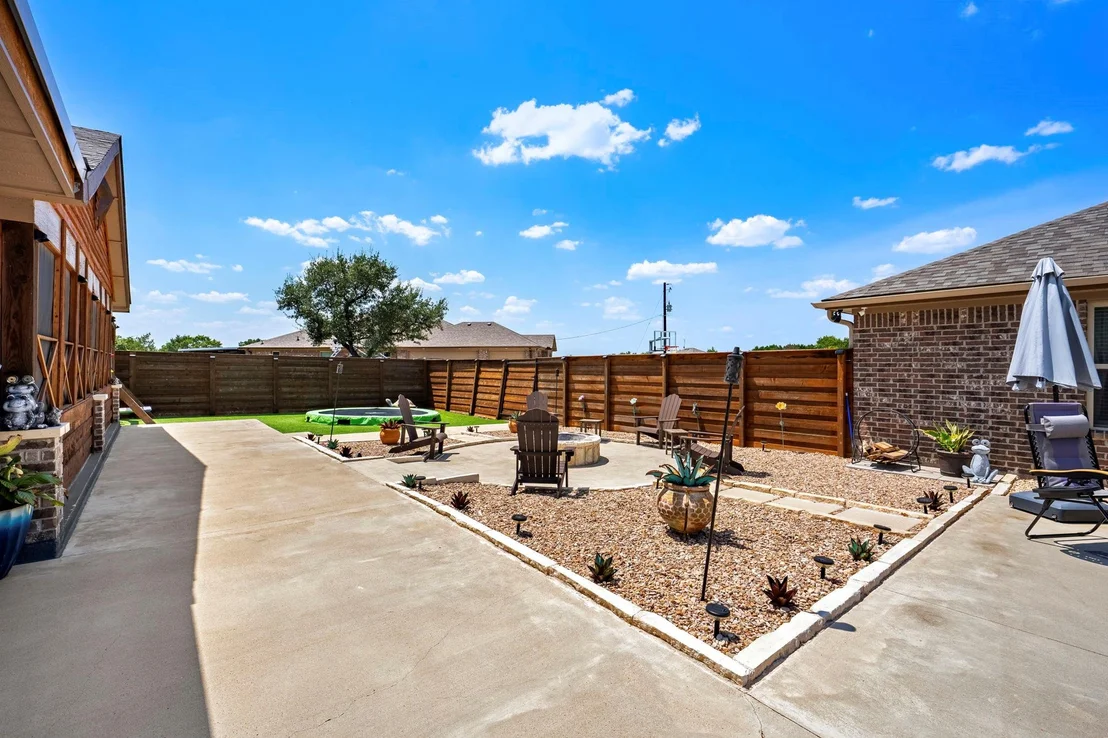 Photo of 119 Savage CIR